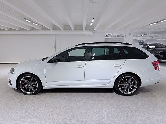 Skoda Octavia 8 of 30