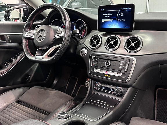 Mercedes-Benz CLA180 21 of 25