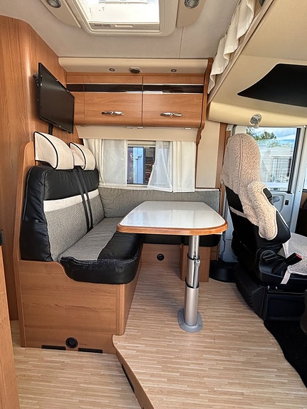 LMC LIBERTY EXPLORER I 675 G VINTER PKT, SOLCELL, BACKKAMERA, 150 HK 2 of 20