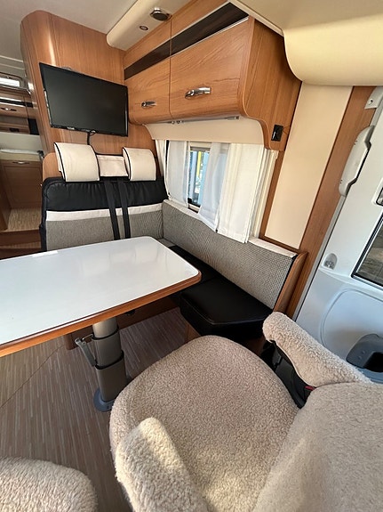 LMC LIBERTY EXPLORER I 675 G VINTER PKT, SOLCELL, BACKKAMERA, 150 HK 4 of 20