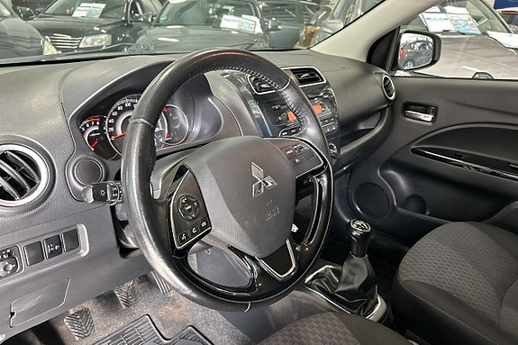 Mitsubishi Space Star 11 of 24