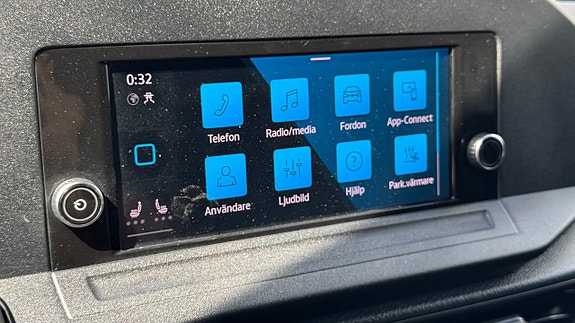 Volkswagen Caddy Maxi 14 of 16