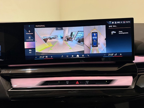 BMW i5 11 of 14