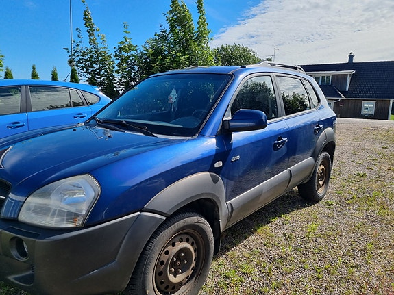 Hyundai Tucson 3 of 7