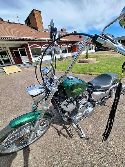 Harley-Davidson Seventy-Two 3 of 5