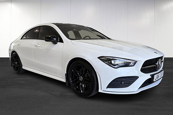 Mercedes-Benz CLA200 4 of 5