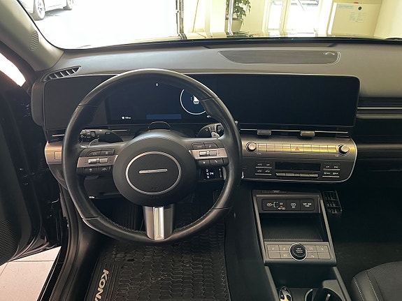Hyundai Kona 8 of 9