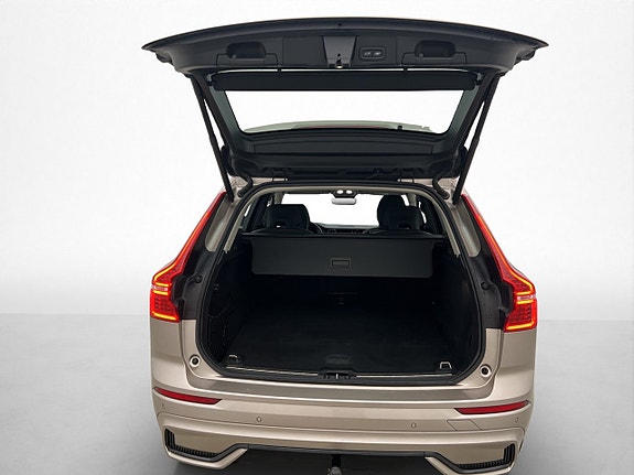 Volvo XC60 24 of 30
