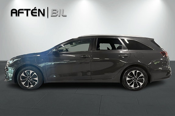 Kia Ceed 6 of 30