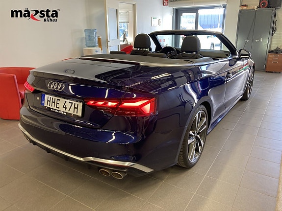 Audi S5 3 of 5