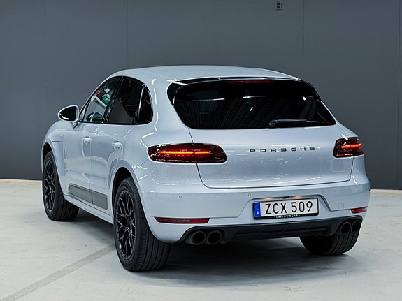 Porsche Macan GTS 11 of 24