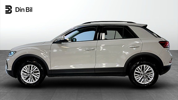 Volkswagen T-Roc 2 of 20