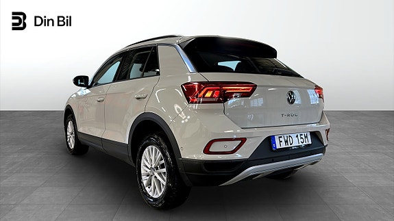 Volkswagen T-Roc 3 of 20