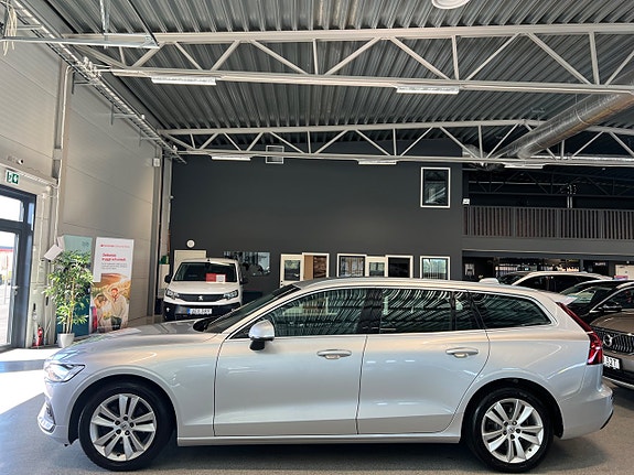 Volvo V60 7 of 20