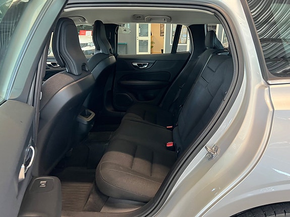 Volvo V60 15 of 20