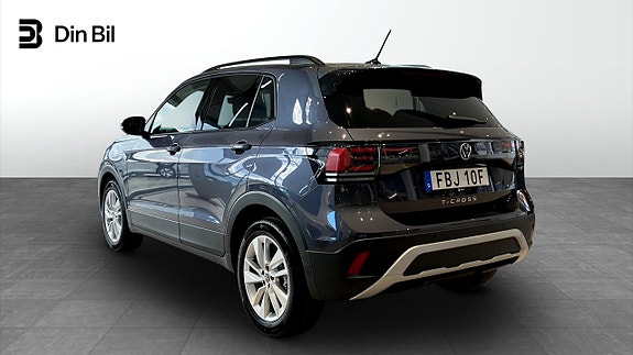 Volkswagen T-Cross 3 of 5