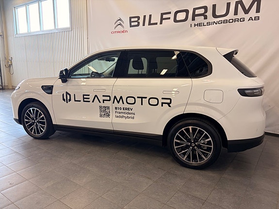 Leapmotor B10 4 of 5