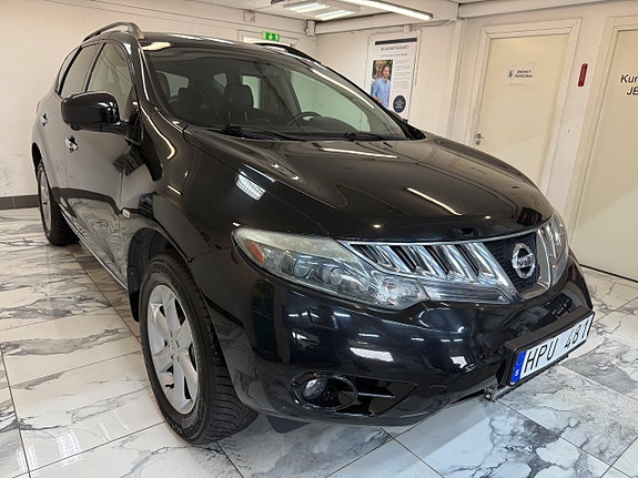 Nissan Murano 2 of 5