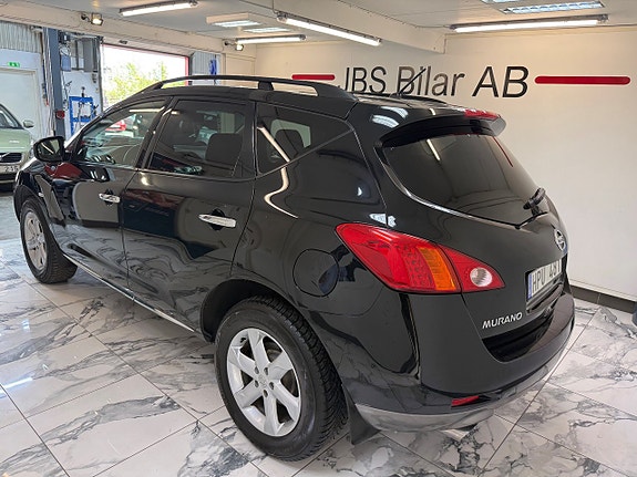 Nissan Murano 4 of 5