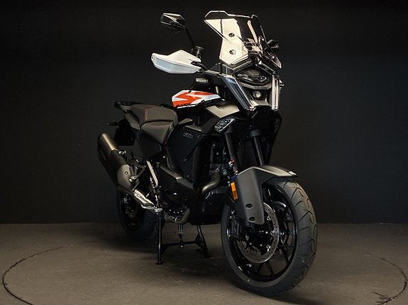 KTM 1390 Super Adventure S EVO 3 of 5