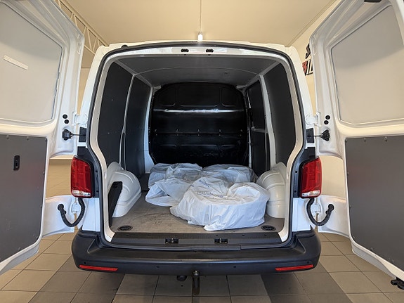 Volkswagen Transporter 14 of 14