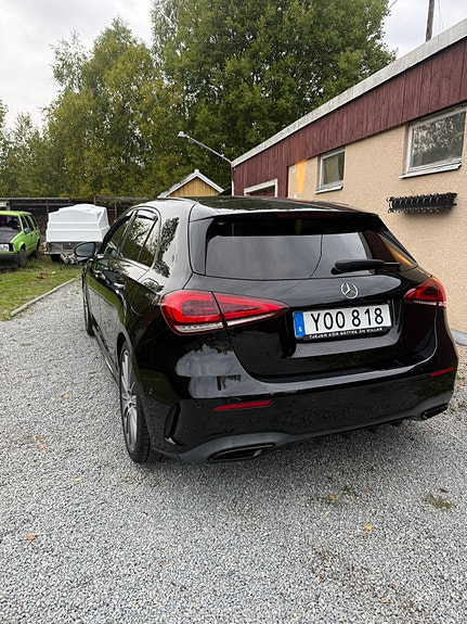 Mercedes-Benz A200 4 of 7
