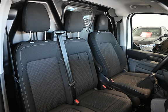 Ford Transit Custom 9 of 19