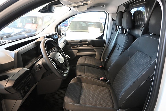 Ford Transit Custom 7 of 19