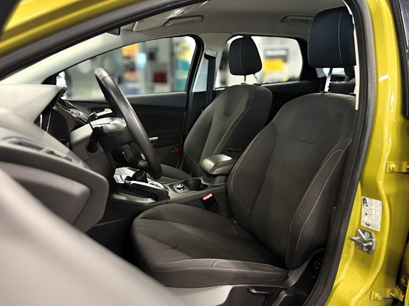 Ford Focus 8 of 16