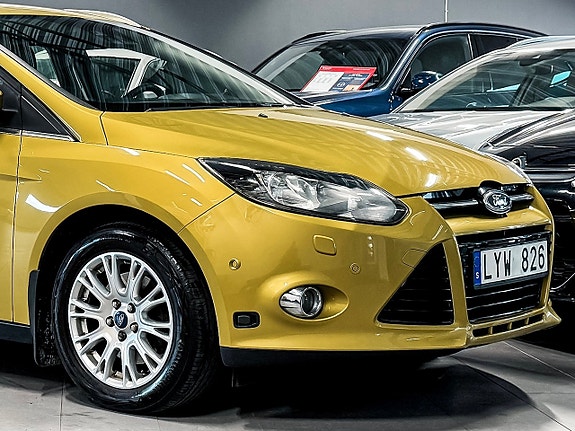 Ford Focus 3 of 5
