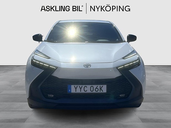 Toyota C-HR 5 of 5