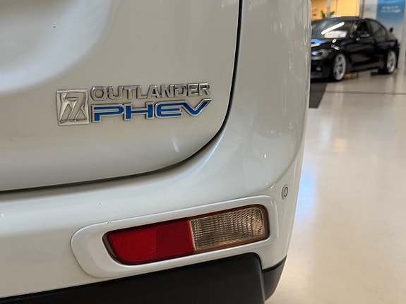 Mitsubishi Outlander 9 of 17