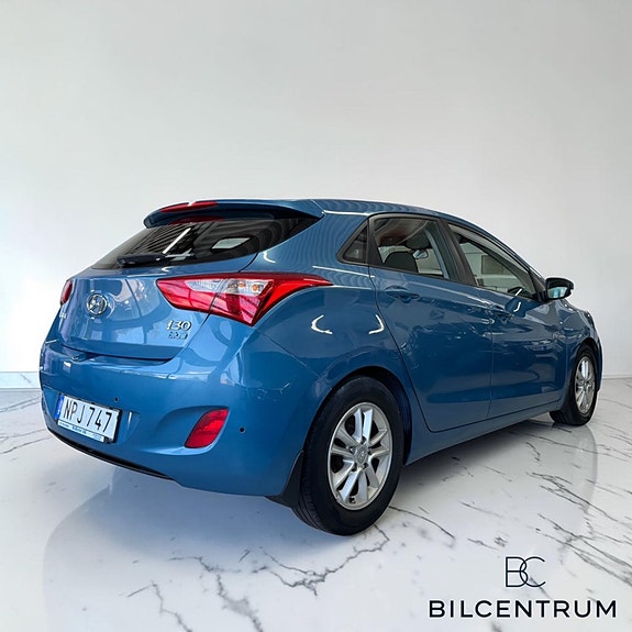 Hyundai i30 6 of 23