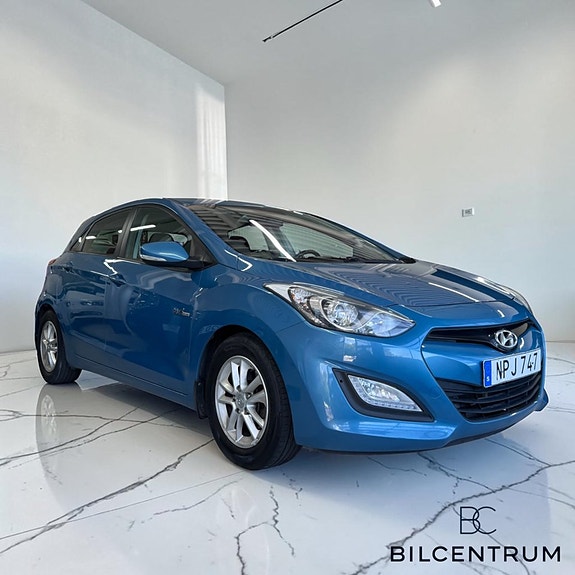 Hyundai i30 3 of 5