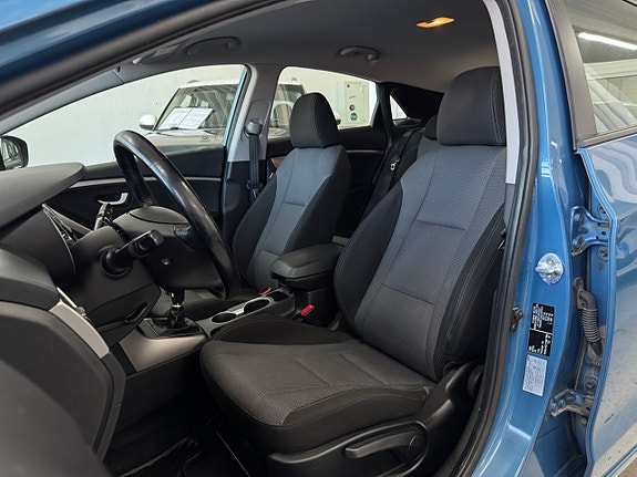 Hyundai i30 18 of 23