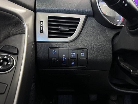Hyundai i30 11 of 23
