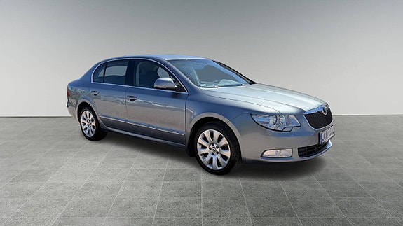 Skoda Superb 4 of 10