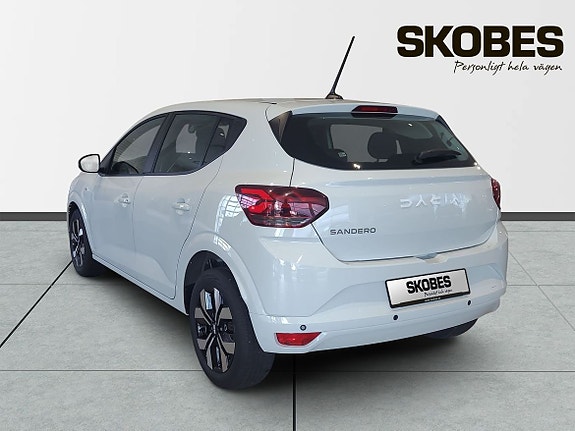 Dacia Sandero 5 of 19