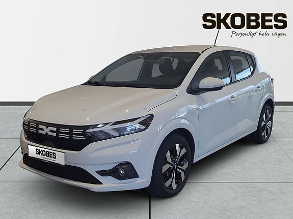Dacia Sandero 2 of 19