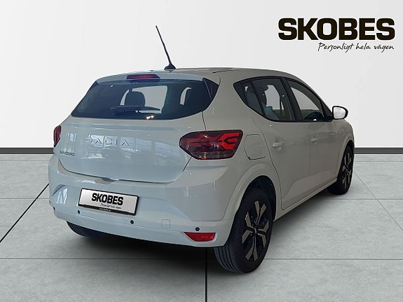 Dacia Sandero 6 of 19