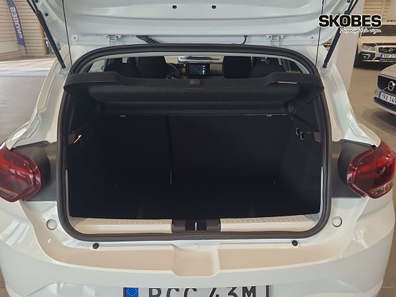 Dacia Sandero 15 of 19