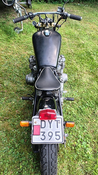 Suzuki GS750 4 of 4