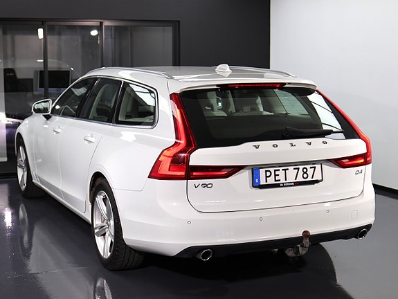 Volvo V90 12 of 30