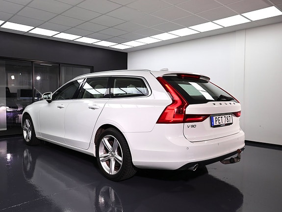 Volvo V90 13 of 30