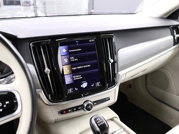 Volvo V90 17 of 30