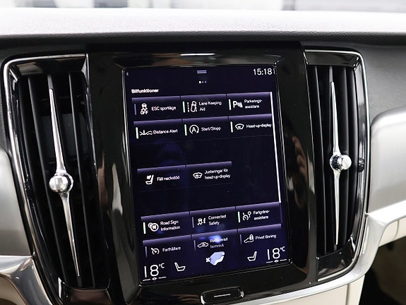 Volvo V90 30 of 30