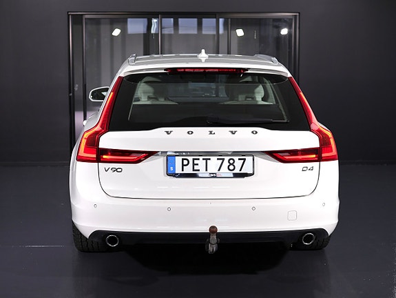 Volvo V90 11 of 30