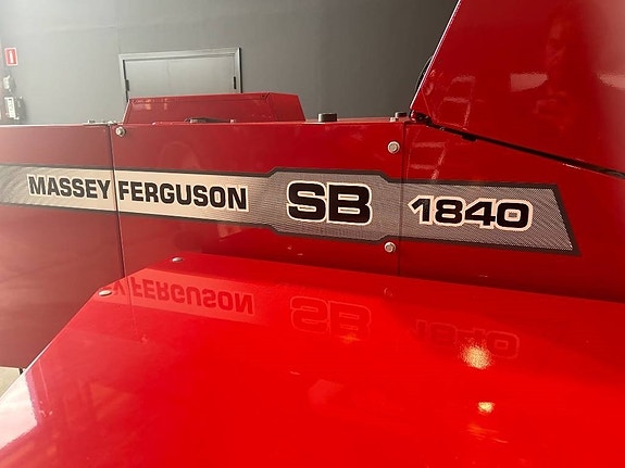 Massey Ferguson 1840 DEMO 8 of 9