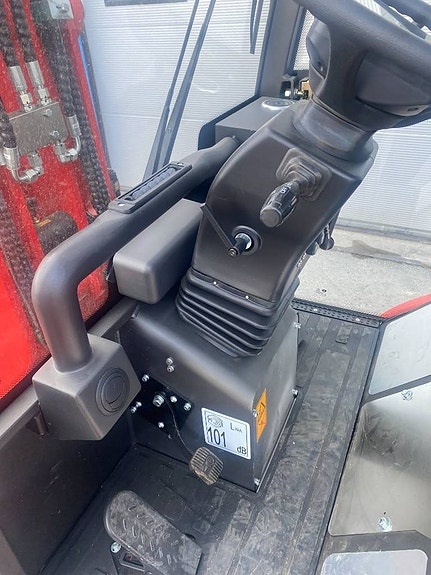 Flexitrac 1226Cab 6 of 8