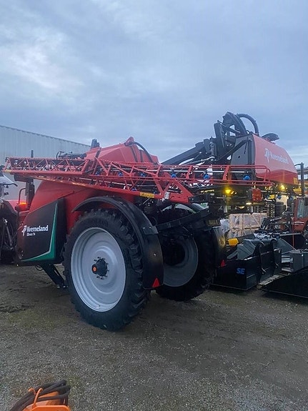 Kverneland T4 5300l 3 of 3